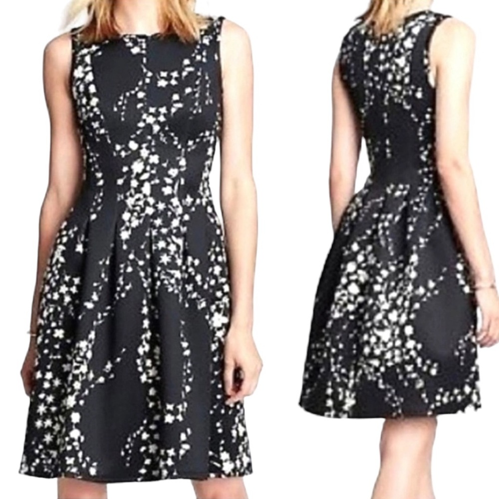 Ann Taylor Black/Cream Floral Sleeveless Fit & Flare Scuba Knit Dress 6